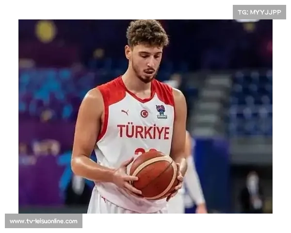 土耳其不敌德国屈居亚军,申京落寞离场眼眶通红